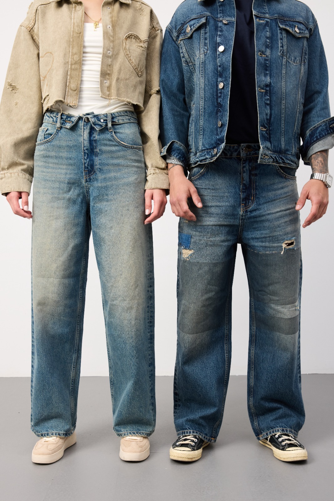 Atlas Denim kumaşından üretilen örnek denim ürün — manken çekimi 11