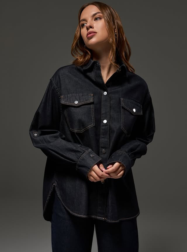Atlas Denim denim kumaş doku ve yıkama detayı — yakın plan 4